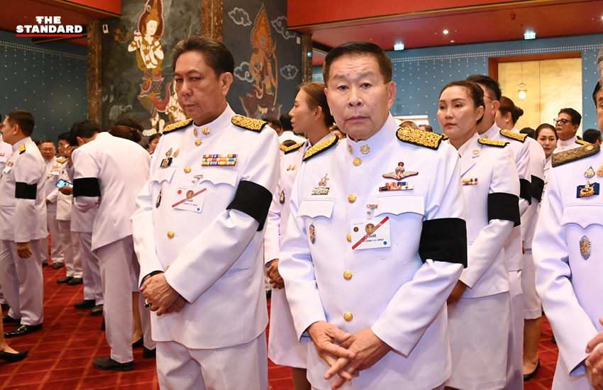 สมาชิกรัฐสภาแต่งกายชุดปกติขาวร่วมพิธีเปิดประชุมรัฐสภา ณ อาคารรัฐสภา 23