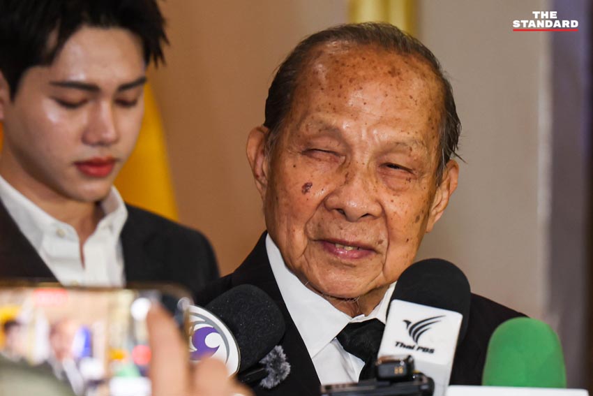 สมาชิกสภาผู้แทนราษฎร (สส.) ทยอยเดินทางเข้าร่วมประชุมสภาฯ นัดแรก ก่อนการโหวตเลือกประธานสภาฯ 2