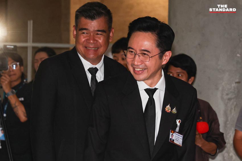 สมาชิกสภาผู้แทนราษฎร (สส.) ทยอยเดินทางเข้าร่วมประชุมสภาฯ นัดแรก ก่อนการโหวตเลือกประธานสภาฯ 4