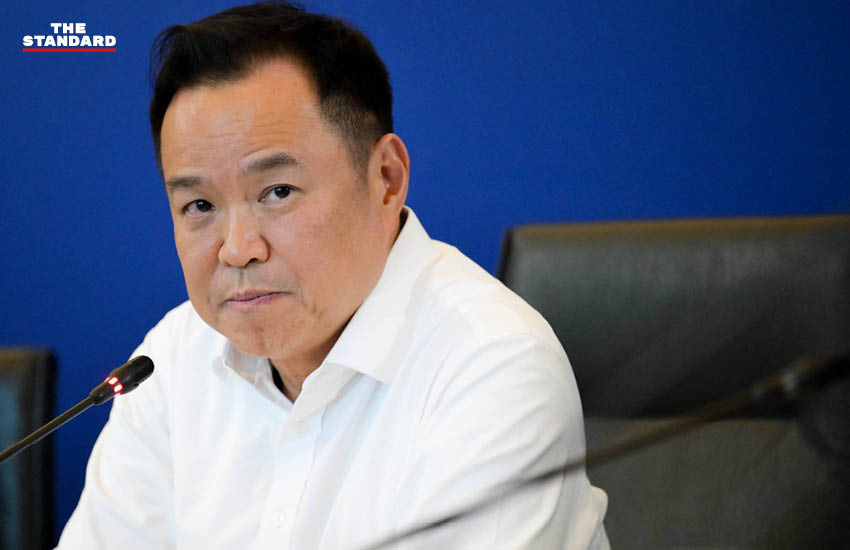 อนุทิน ชาญวีรกูล นายกรัฐมนตรี เป็นประธานการประชุมด่วนกับผู้ว่าราชการจังหวัดทั่วประเทศ เพื่อหารือแนวทางรับมือวิกฤตราคาน้ำมันและการกักตุนสินค้า 3