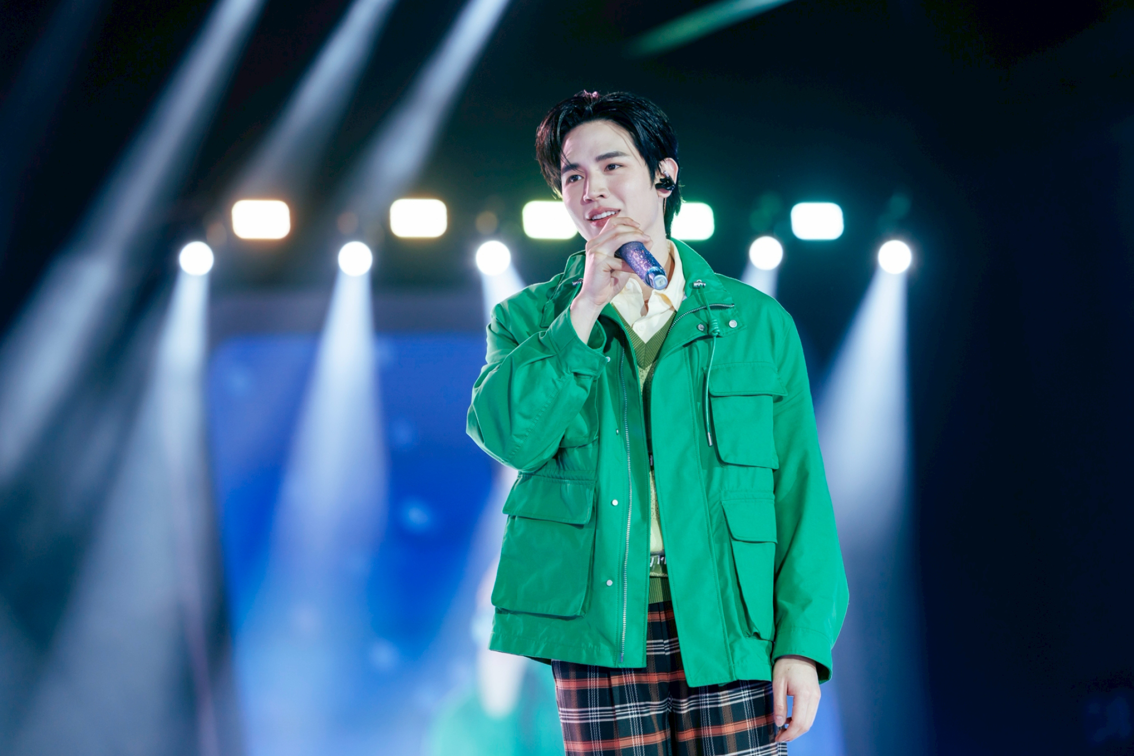 ภาพบรรยากาศงาน POLCA FAM MEETING จัดโดย GMMTV โดยมี เต ตะวัน, นิว ฐิติภูมิ, ออฟ จุมพล, กัน อรรถพันธ์, วิน เมธวิน, คริส พีรวัส, เจมีไนน์ นรวิชญ์ และ นนน กรภัทร์ ร่วมแสดงบนเวที 5