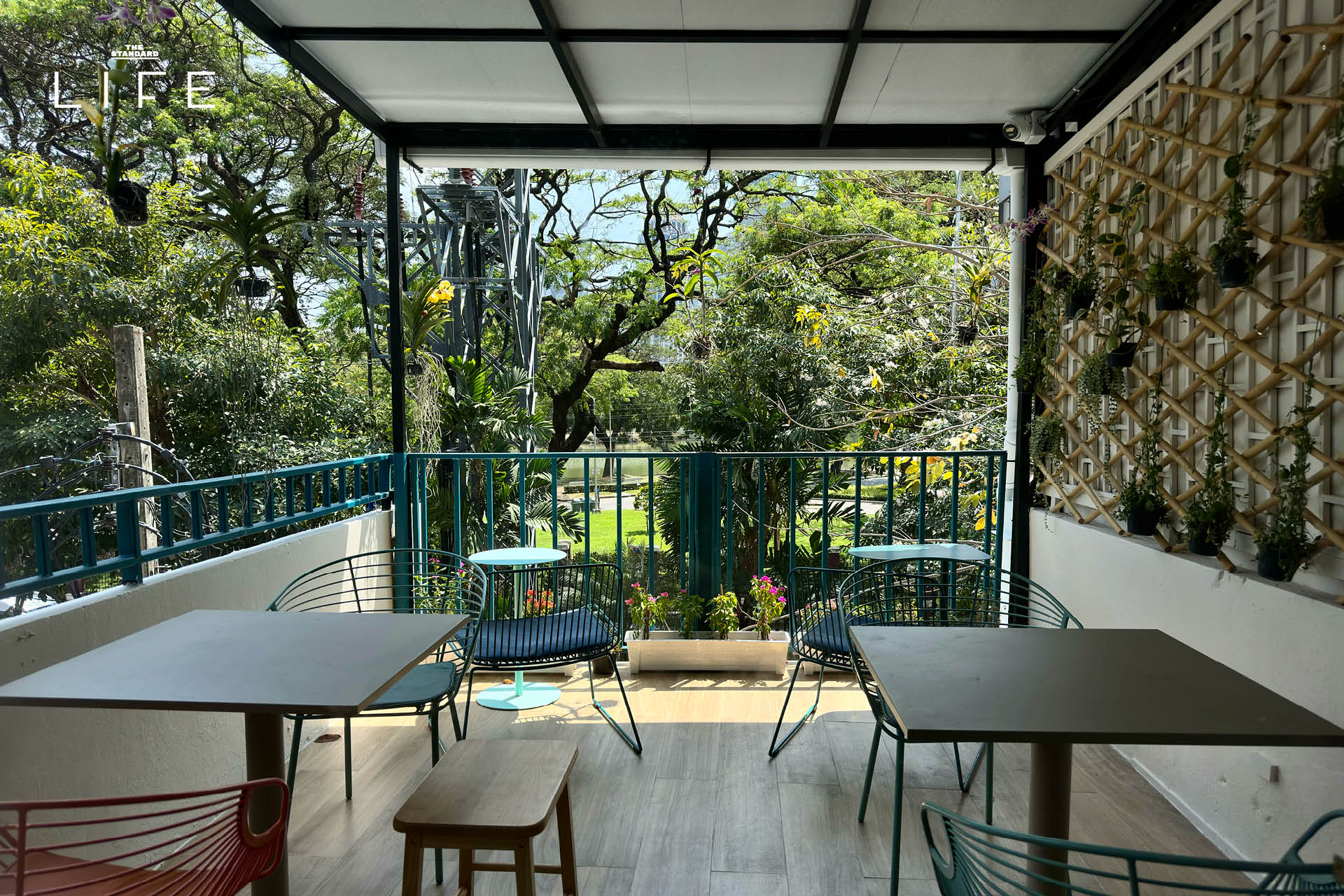 ภาพบรรยากาศร้าน Rocket Coffeebar สาขาใหม่ข้างสวนลุมฯ ที่ตกแต่งสไตล์สวีดิช พร้อมเมนูบรันช์น่ารับประทาน 13