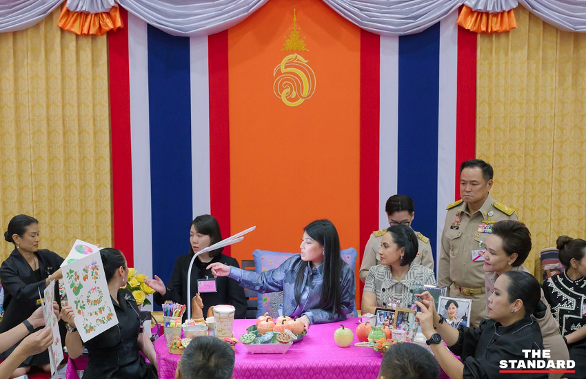 สมเด็จพระเจ้าลูกเธอ เจ้าฟ้าสิริวัณณวรี นารีรัตนราชกัญญา เสด็จทอดพระเนตรนิทรรศการผ้าไทยและหัตถกรรมชุมชนภาคเหนือ ณ มหาวิทยาลัยเชียงใหม่ 1