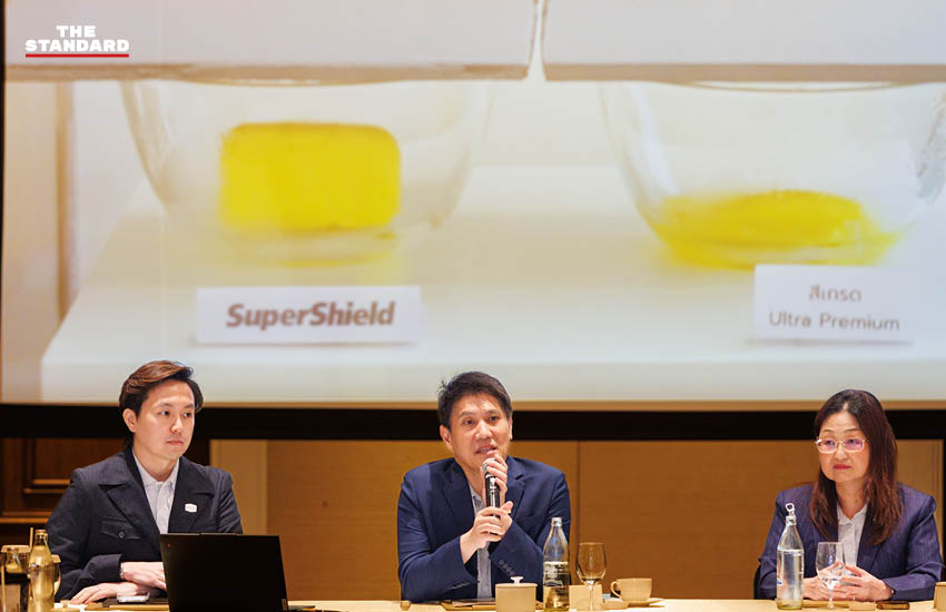 ภาพประกอบสี SuperShield นวัตกรรมสีสะท้อนความร้อนจาก TOA พร้อมคุณสมบัติทนทานยาวนานกว่า 4 ทศวรรษ 3