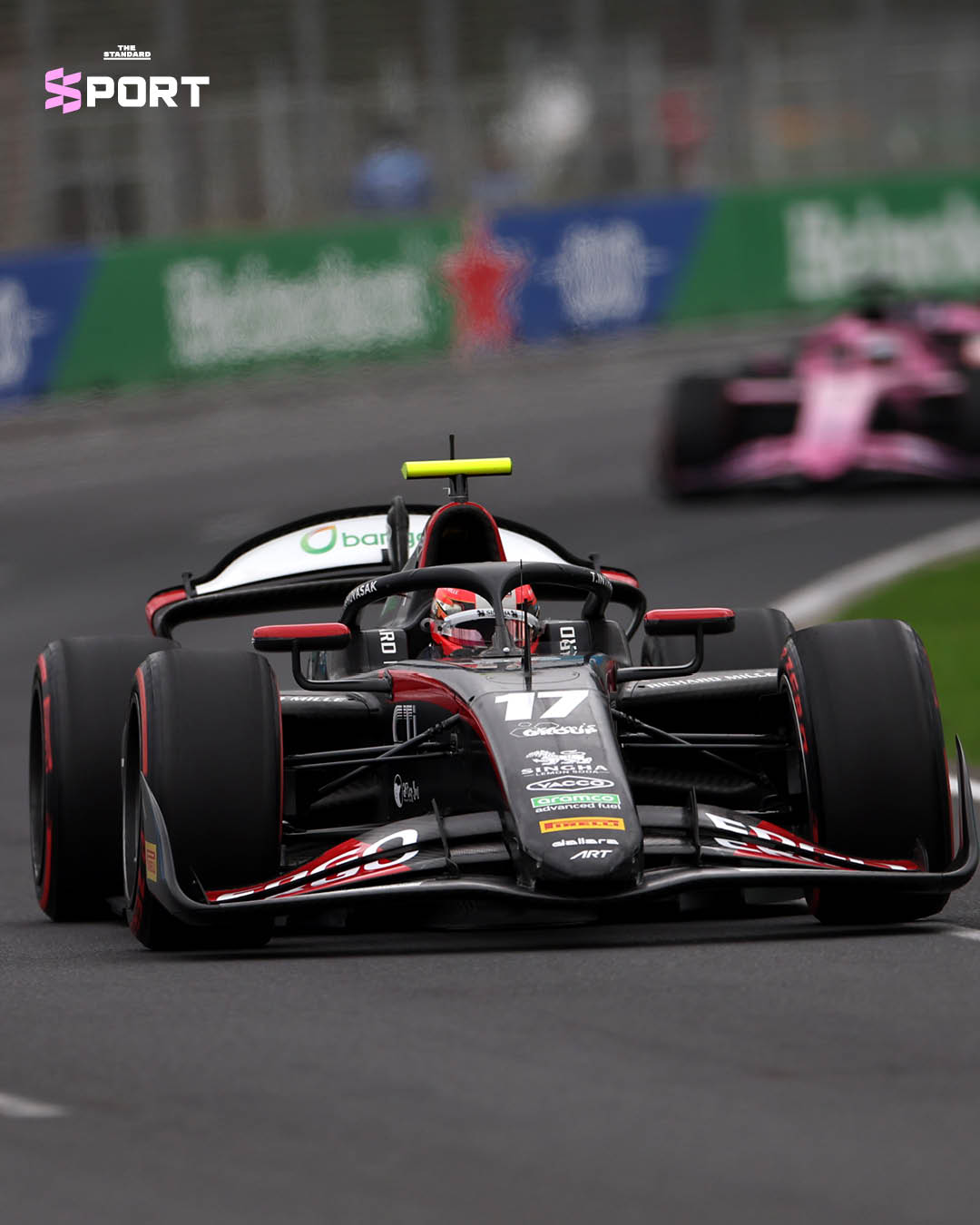 เติ้น-ทัศนพล อินทรภูวศักดิ์ นักแข่งชาวไทยจากทีม ART Grand Prix กำลังขับรถแข่ง F2 ในสนามที่เมลเบิร์น ประเทศออสเตรเลีย 2