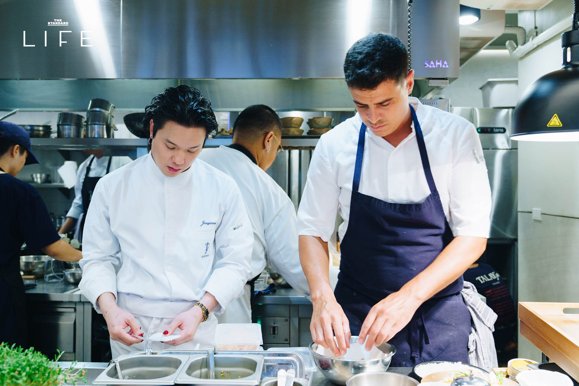 จานอาหารซีฟู้ดไทยผสมผสานฝรั่งเศสจาก Talayjai Dining โดยเชฟเจมส์และเชฟ Rafael 3