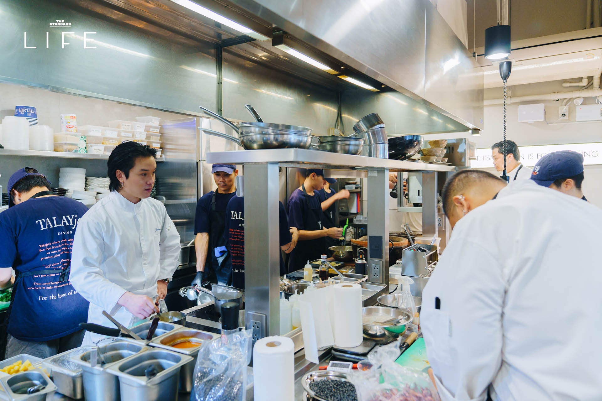 จานอาหารซีฟู้ดไทยผสมผสานฝรั่งเศสจาก Talayjai Dining โดยเชฟเจมส์และเชฟ Rafael 4