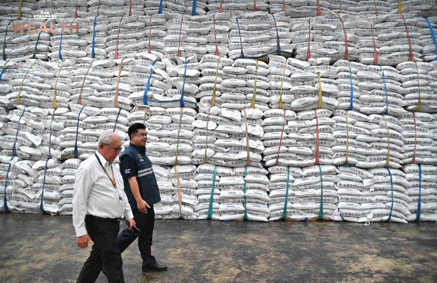 ภาพปุ๋ยเคมีในไร่นาและเส้นทางการขนส่งจากตะวันออกกลาง 2