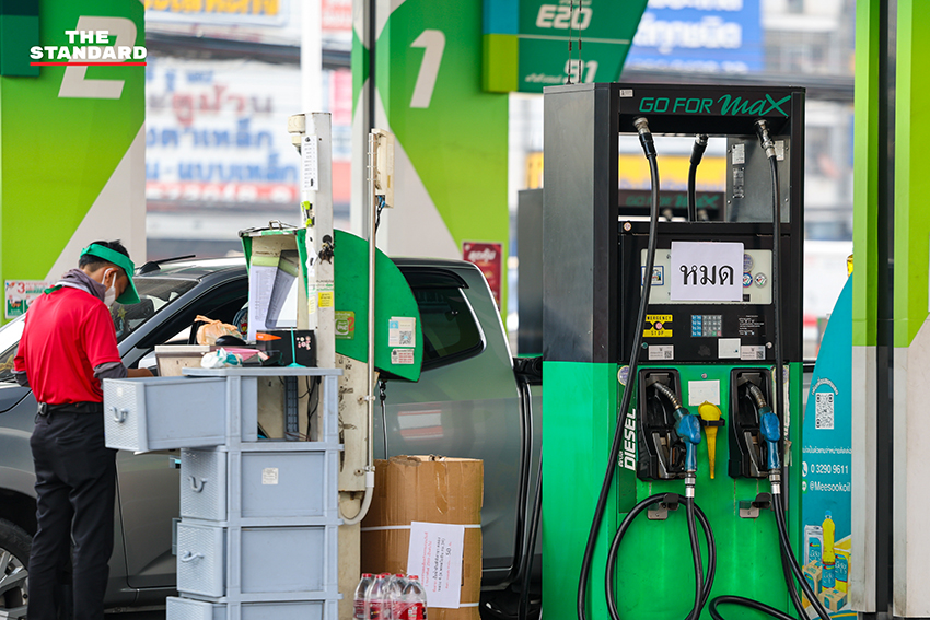 ภาพสถานีบริการน้ำมันในจังหวัดปทุมธานีขึ้นป้าย 