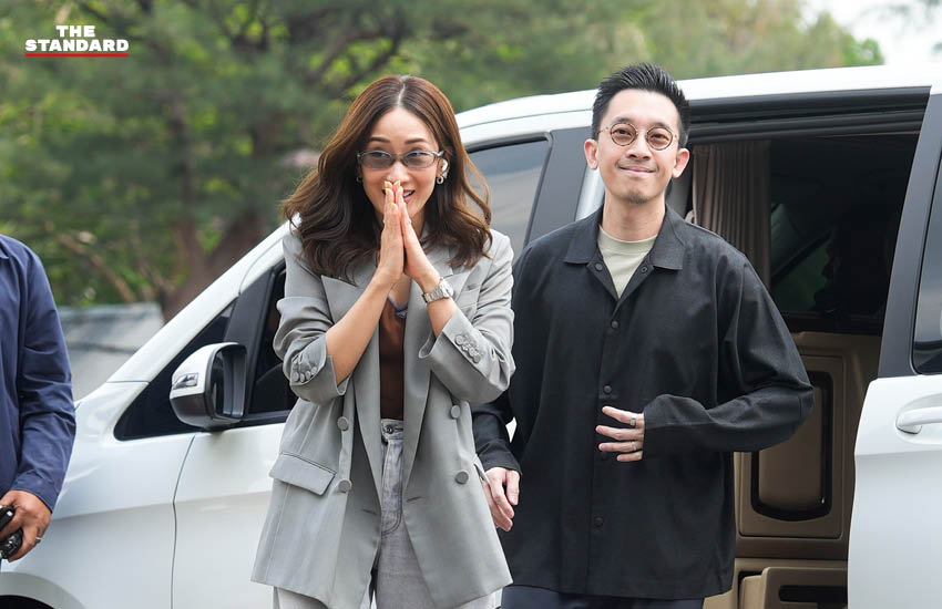 ภาพครอบครัวชินวัตรเข้าเยี่ยม ทักษิณ ชินวัตร ที่เรือนจำกลางคลองเปรม 2