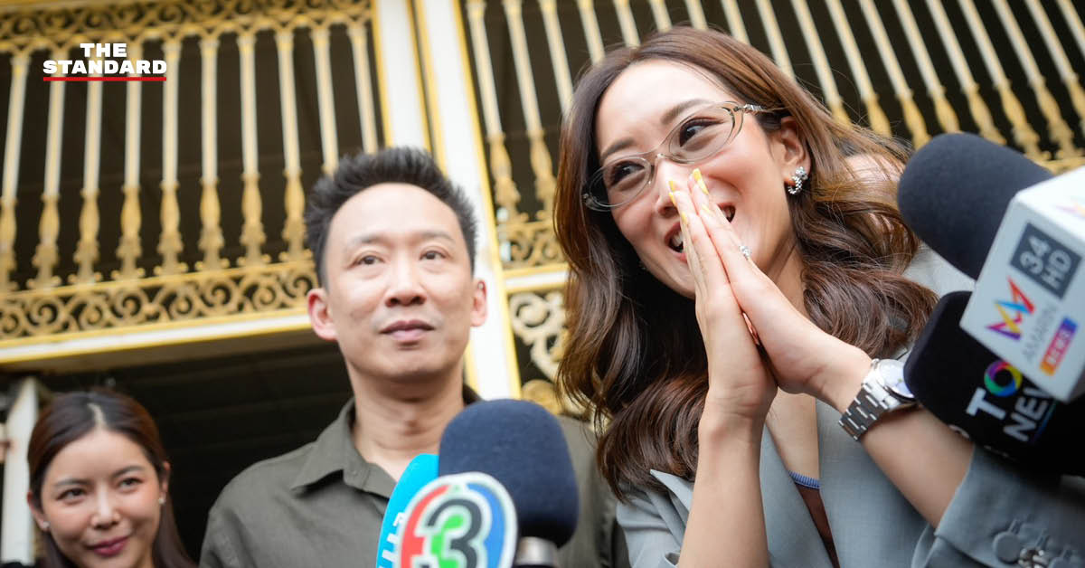 ภาพครอบครัวชินวัตรเข้าเยี่ยม ทักษิณ ชินวัตร ที่เรือนจำกลางคลองเปรม