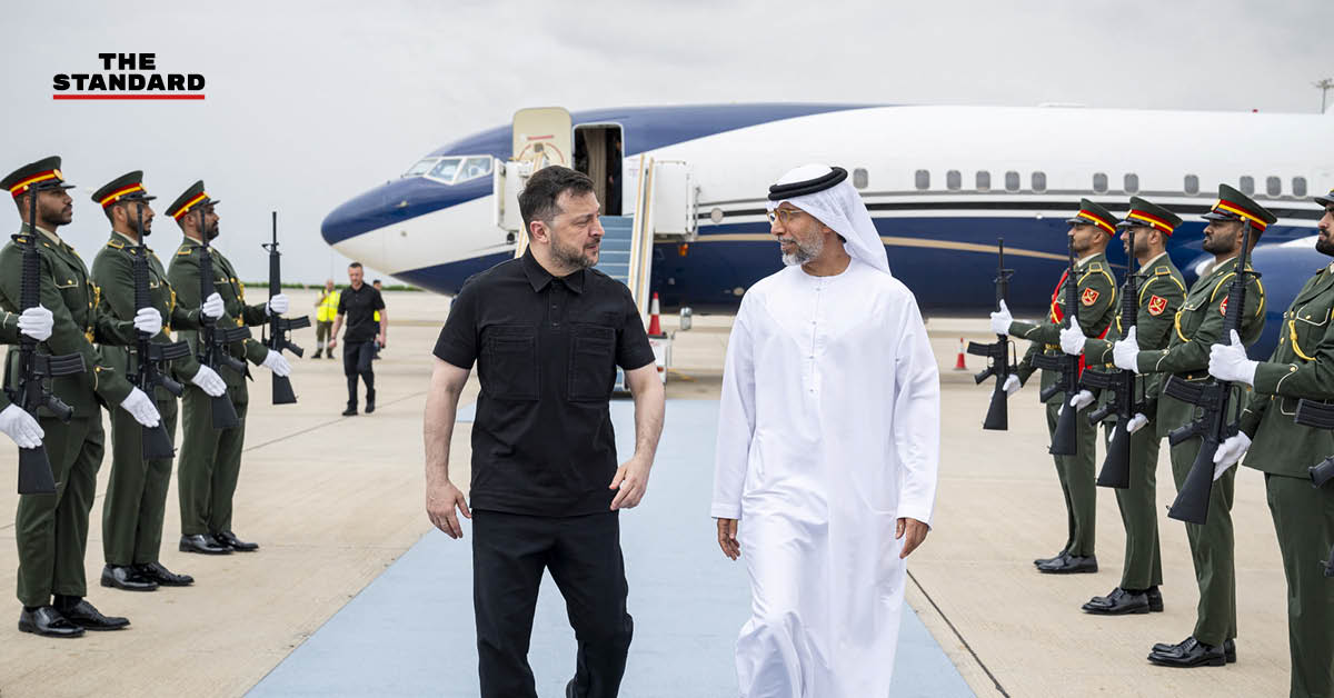 ภาพประธานาธิบดี โวโลดีเมียร์ เซเลนสกี ระหว่างการเยือนประเทศในอ่าวเปอร์เซีย เพื่อปิดดีลระบบป้องกันโดรน