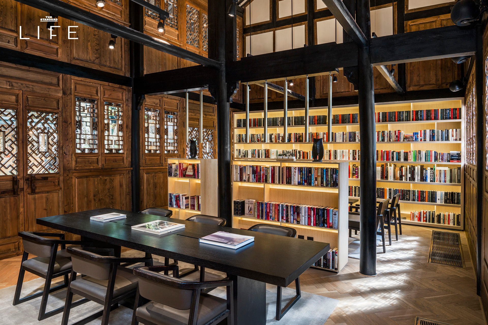 ภาพภายในและภายนอก Upper House Chengdu โรงแรมหรูใจกลางเฉิงตูที่ผสานสถาปัตยกรรมโบราณเข้ากับการออกแบบสมัยใหม่ 6