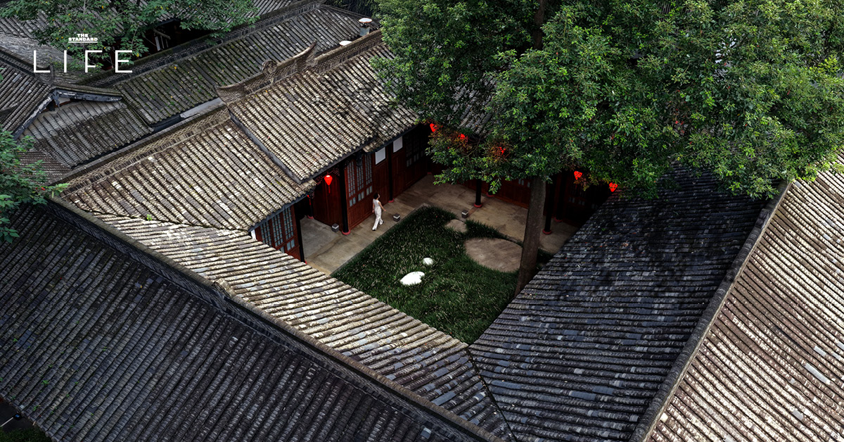 ภาพภายในและภายนอก Upper House Chengdu โรงแรมหรูใจกลางเฉิงตูที่ผสานสถาปัตยกรรมโบราณเข้ากับการออกแบบสมัยใหม่