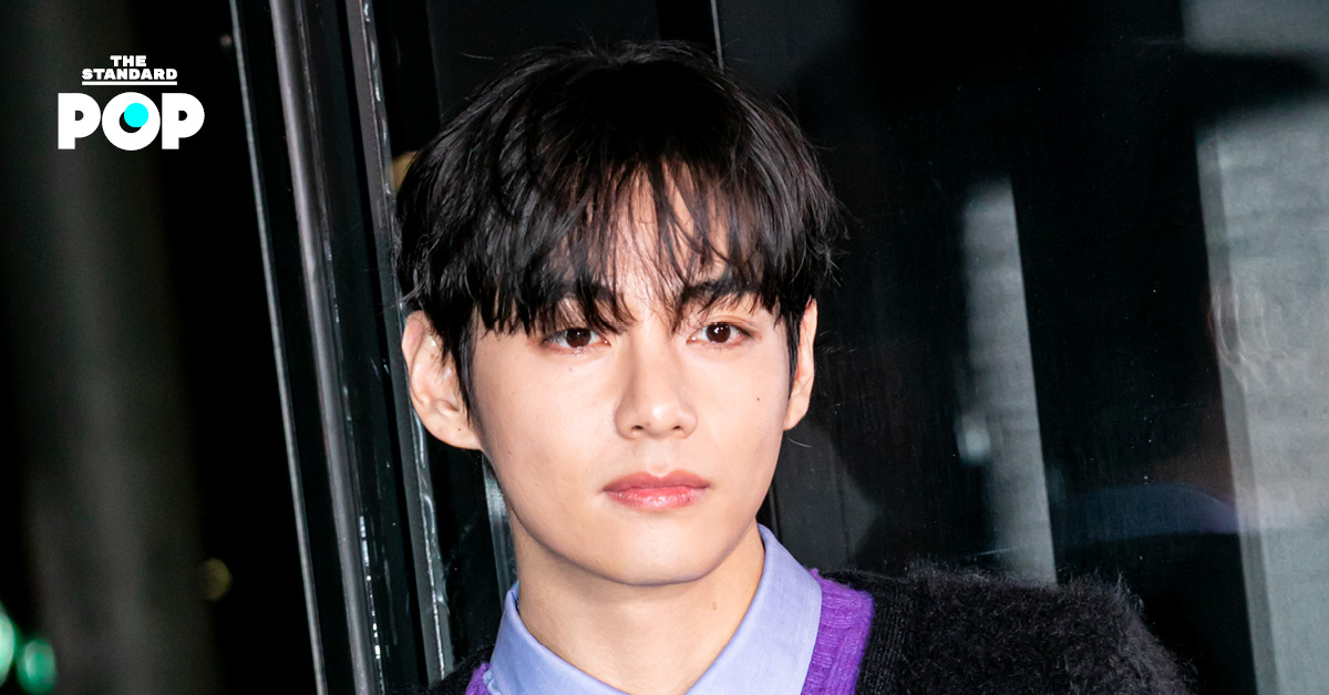 ภาพ V สมาชิกวง BTS ขณะเข้าร่วมงานอีเวนต์