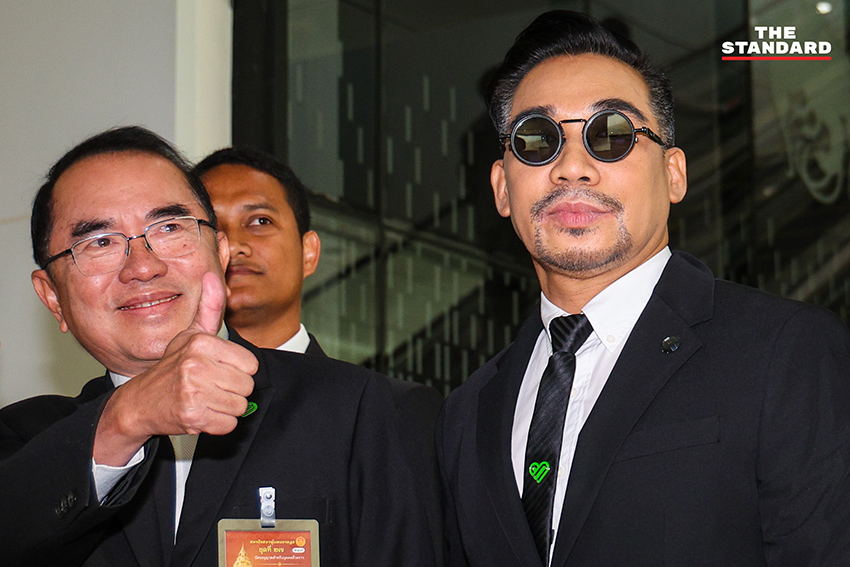 นพ. วรงค์ เดชกิจวิกรม หัวหน้าพรรคไทยภักดี เข้ารายงานตัวต่อสภาฯ ในฐานะ สส. หนึ่งเดียวของพรรค 6