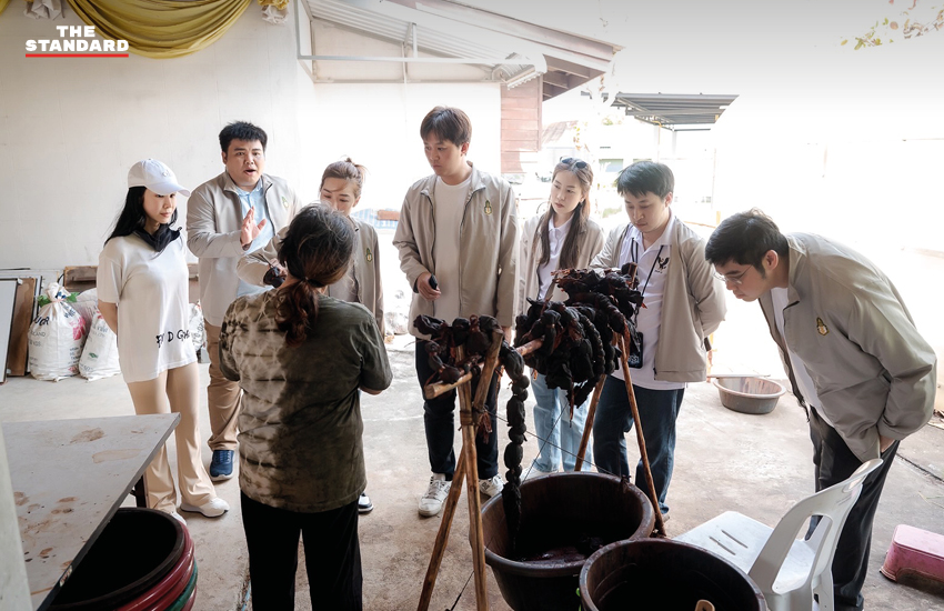 คณะนักศึกษา ปนป.15 กลุ่มเหยี่ยว พัฒนาผ้ามัดย้อมยี่สารจากภูมิปัญญาท้องถิ่นน้ำกะเตา 4