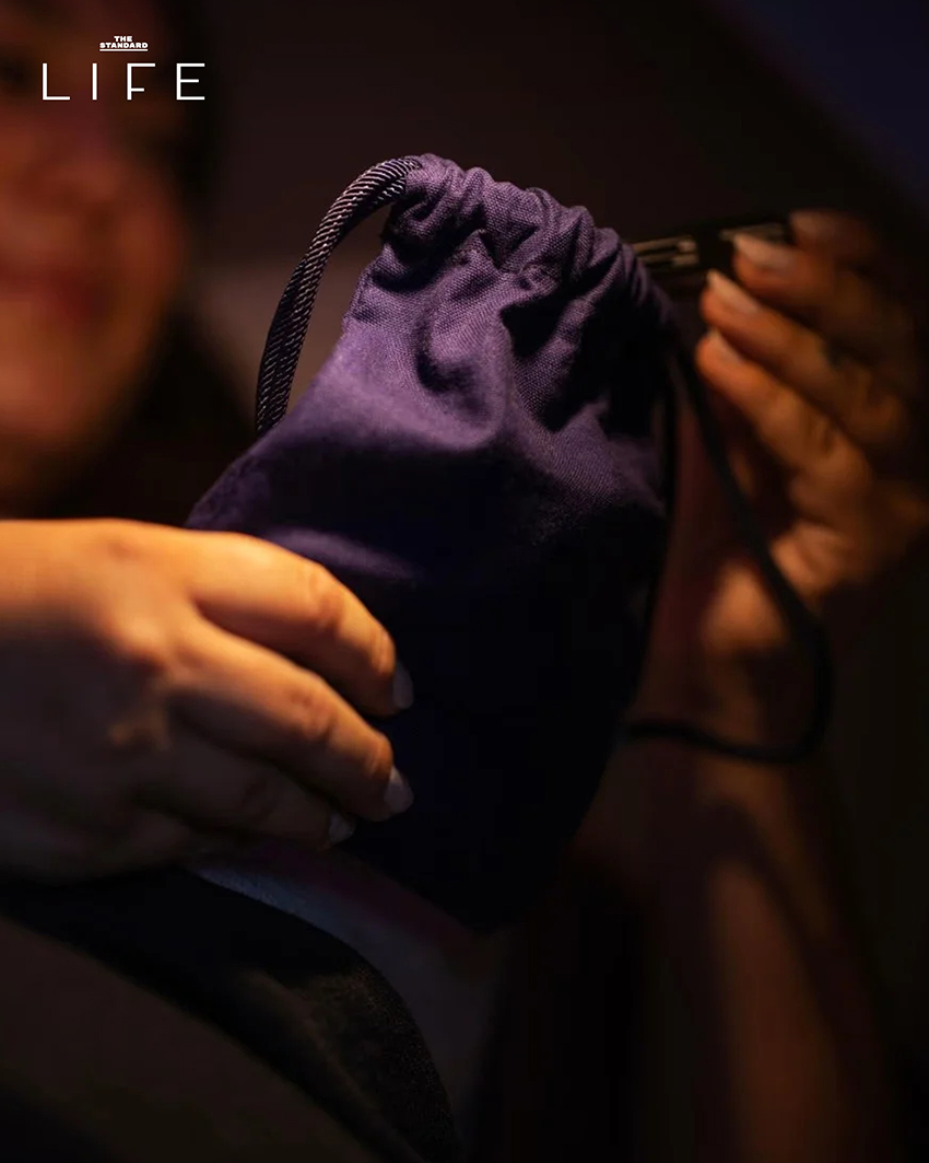 ภาพจำลองเตียงนอน Skynest สำหรับผู้โดยสารชั้นประหยัดของ Air New Zealand 3