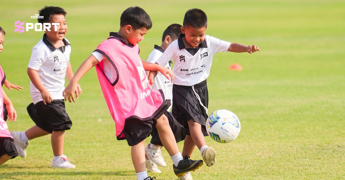 ภาพการเปิดตัว AIS SPORT ACADEMY ความร่วมมือระหว่าง AIS, บุนเดสลีกา และจุฬาลงกรณ์มหาวิทยาลัย เพื่อพัฒนาวงการกีฬาไทย