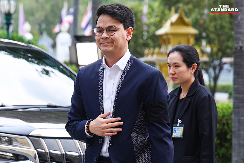 ภาพ อนุทิน ชาญวีรกูล ประธานการประชุมคณะรัฐมนตรีที่ทำเนียบรัฐบาล 15