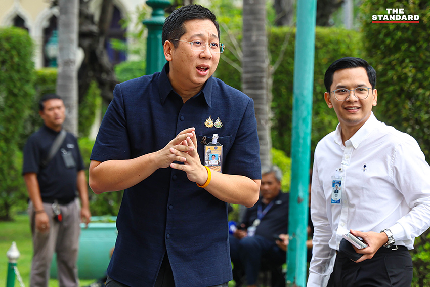 ภาพ อนุทิน ชาญวีรกูล ประธานการประชุมคณะรัฐมนตรีที่ทำเนียบรัฐบาล 18