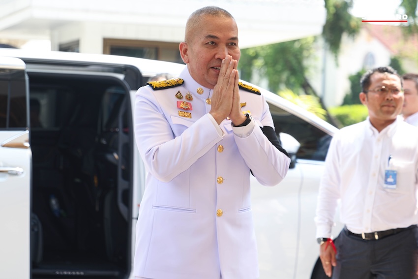 คณะรัฐมนตรี อนุทิน 2 ทยอยเดินทางเข้าทำเนียบรัฐบาล เพื่อถ่ายภาพติดบัตรประจำตัวรัฐมนตรี 21