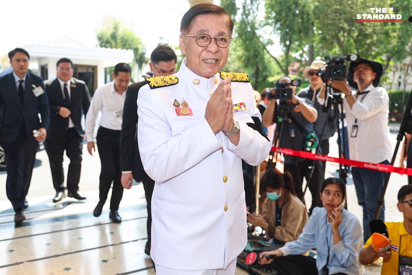 คณะรัฐมนตรี อนุทิน 2 ทยอยเดินทางเข้าทำเนียบรัฐบาล เพื่อถ่ายภาพติดบัตรประจำตัวรัฐมนตรี 24