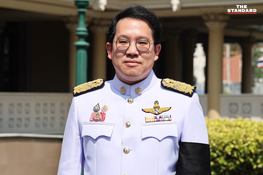 คณะรัฐมนตรี อนุทิน 2 ทยอยเดินทางเข้าทำเนียบรัฐบาล เพื่อถ่ายภาพติดบัตรประจำตัวรัฐมนตรี 26