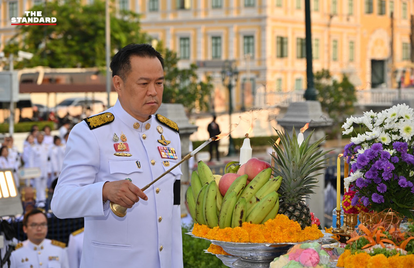 อนุทิน ชาญวีรกูล วางพุ่มสักการะ ครบรอบ 134 ปี กระทรวงมหาดไทย 2