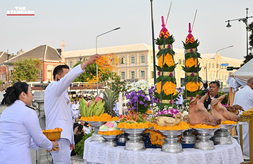 อนุทิน ชาญวีรกูล วางพุ่มสักการะ ครบรอบ 134 ปี กระทรวงมหาดไทย 5