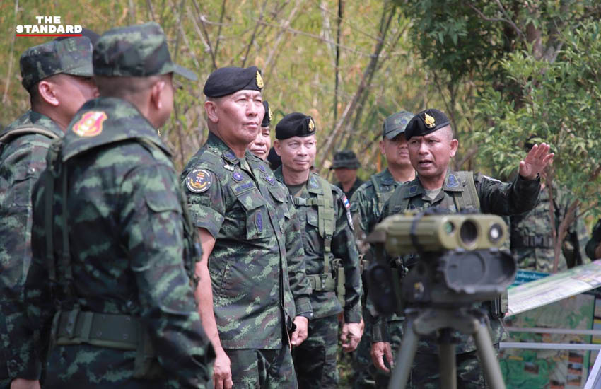 ผบ.ทบ. ตรวจเยี่ยมให้กำลังใจกำลังพล ที่ปฏิบัติภารกิจแนวชายแดนไทย-กัมพูชา ในจังหวัดอุบลราชธานี 1