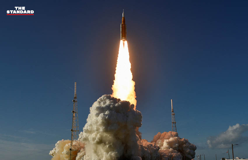 ยานอวกาศ Artemis II ของนาซา ทะยานขึ้นสู่ท้องฟ้าเพื่อภารกิจพามนุษย์กลับไปดวงจันทร์ 2