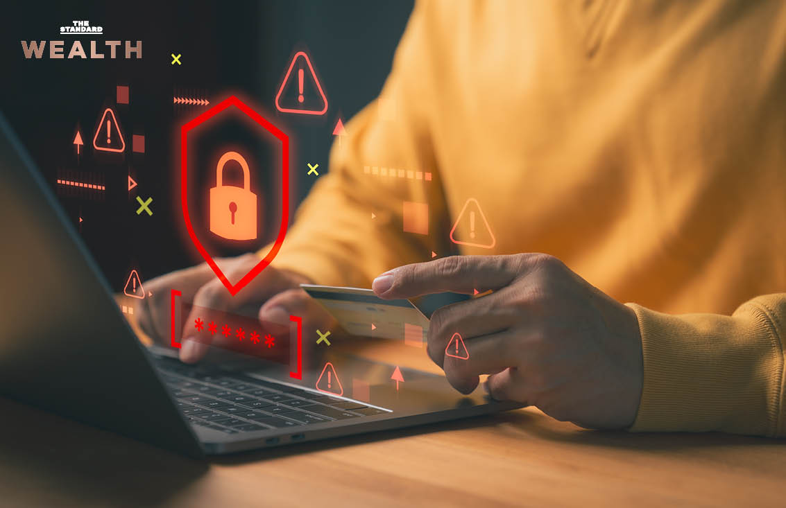 ภาพประกอบแสดงถึงเทคโนโลยีธนาคาร การป้องกันภัยไซเบอร์ และความเชื่อมโยงกับเศรษฐกิจ 1