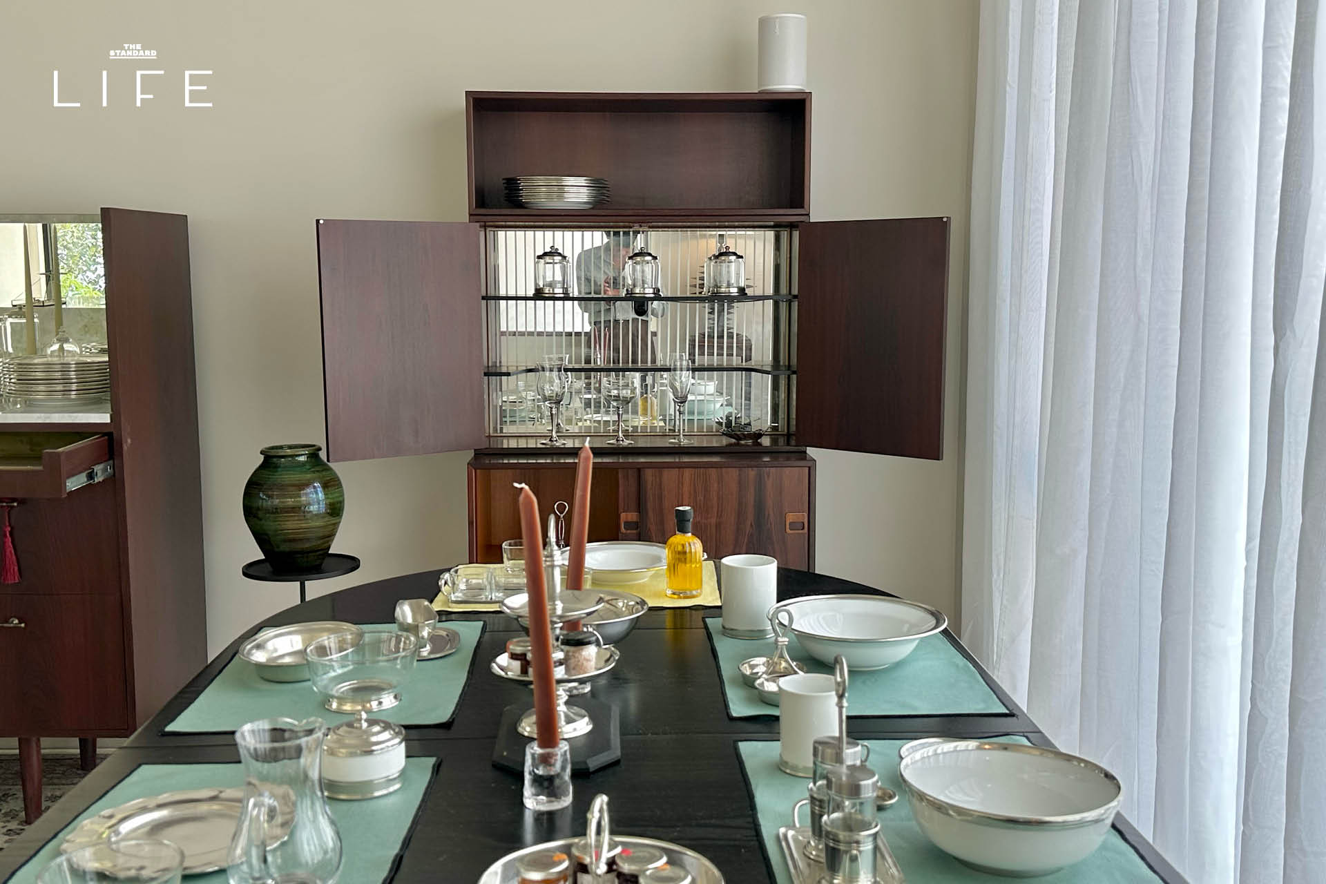 ภาพบรรยากาศภายใน Café Peltro คาเฟ่เกาหลีตกแต่งเรียบง่าย พร้อมเมนูกาแฟ ขนม และงานคราฟต์ Tableware 8