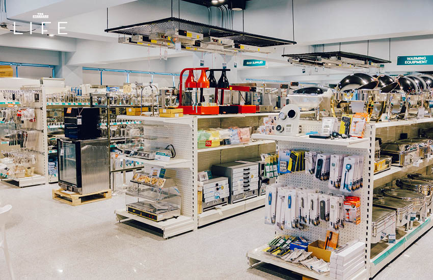 เชฟแพม เยี่ยมชมร้านค้าและร้านอาหารท้องถิ่นในย่านศาลายา 10