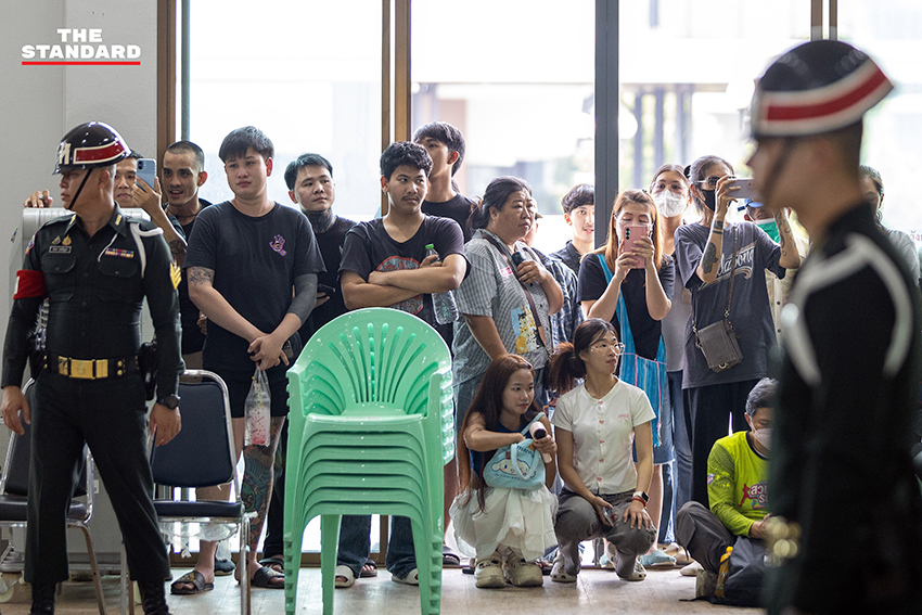 บรรยากาศการตรวจเลือกทหารกองเกินที่ เชียงใหม่ ท่ามกลางอากาศร้อนและฝุ่น PM2.5 กองทัพติดตั้งพัดลมอำนวยความสะดวก 12