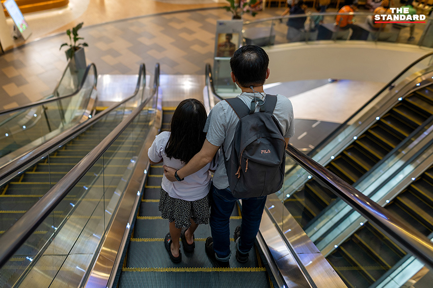 ภาพประกอบ: เด็กหญิง ‘มะนาว’ วัย 8 ขวบ เชียงใหม่ ประสบปัญหาเลือดกำเดาไหลจากฝุ่น PM2.5 2