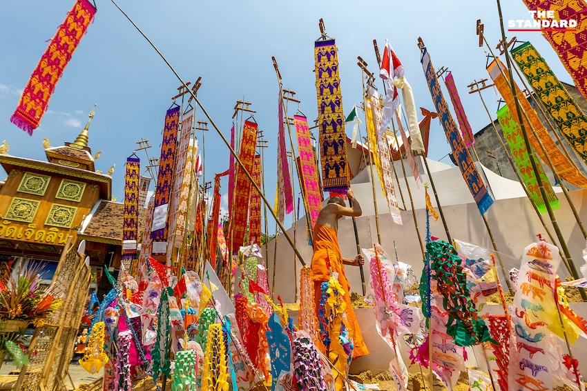 บรรยากาศการทำความสะอาดคูเมือง เชียงใหม่ เตรียมพร้อมรับเทศกาลสงกรานต์ 7