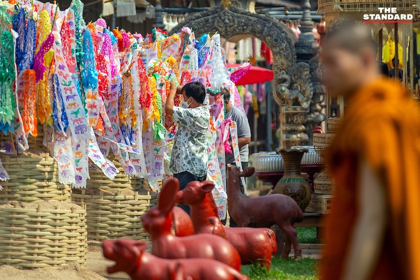 บรรยากาศการทำความสะอาดคูเมือง เชียงใหม่ เตรียมพร้อมรับเทศกาลสงกรานต์ 8