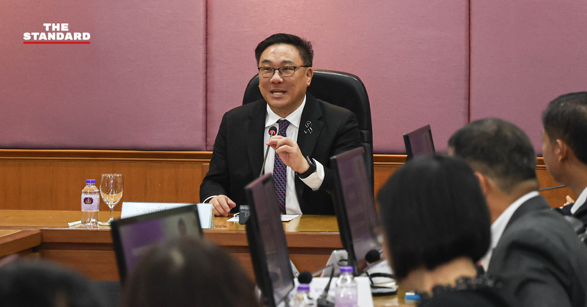 จุลพันธ์ อมรวิวัฒน์ รัฐมนตรีว่าการกระทรวงแรงงาน มอบนโยบายและตอบคำถามสื่อมวลชน