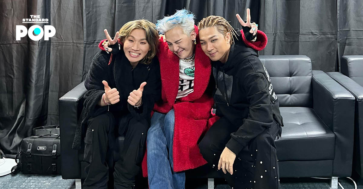 ภาพโลโก้ Coachella พร้อมสัญลักษณ์การถ่ายทอดสด 4K ผ่าน YouTube