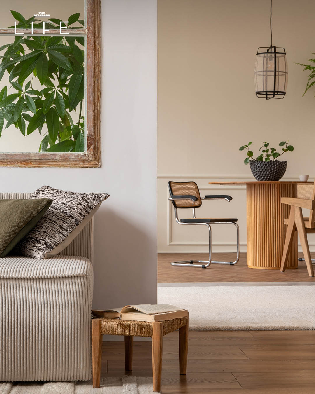 ภาพการตกแต่งห้องนั่งเล่นสไตล์ Cozy Living เพื่อคลายร้อนและสร้างบรรยากาศสบายๆ ต้อนรับฤดูร้อน 5