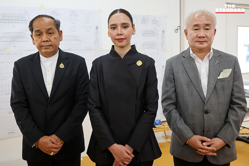 ซาบีดา ไทยเศรษฐ์ รมว.วัฒนธรรม ตรวจเยี่ยมความคืบหน้าการก่อสร้างพระเมรุมาศ ที่ท้องสนามหลวง 10