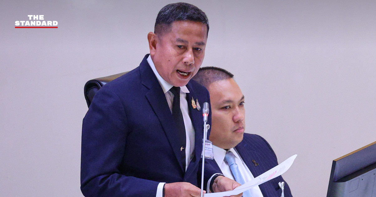 พล.ท. อดุลย์ บุญธรรมเจริญ รัฐมนตรีว่าการกระทรวงกลาโหม แถลงแผนความมั่นคงยุคใหม่ต่อรัฐสภา