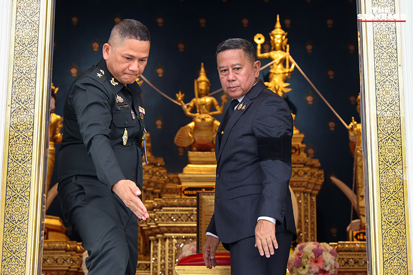 รัฐมนตรีว่าการกระทรวงกลาโหม พล.ท. อดุลย์ บุญธรรมเจริญ เป็นประธานพิธีบวงสรวงศาลหลักเมือง เนื่องในวันครบรอบ 244 ปี 1