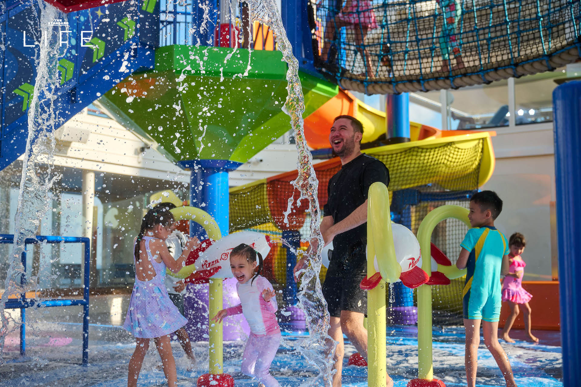 ภาพจำลอง 7 ไฮไลต์น่าสนใจบนเรือสำราญ Disney Adventure ดิสนีย์ลำแรกในเอเชียตะวันออกเฉียงใต้ 12