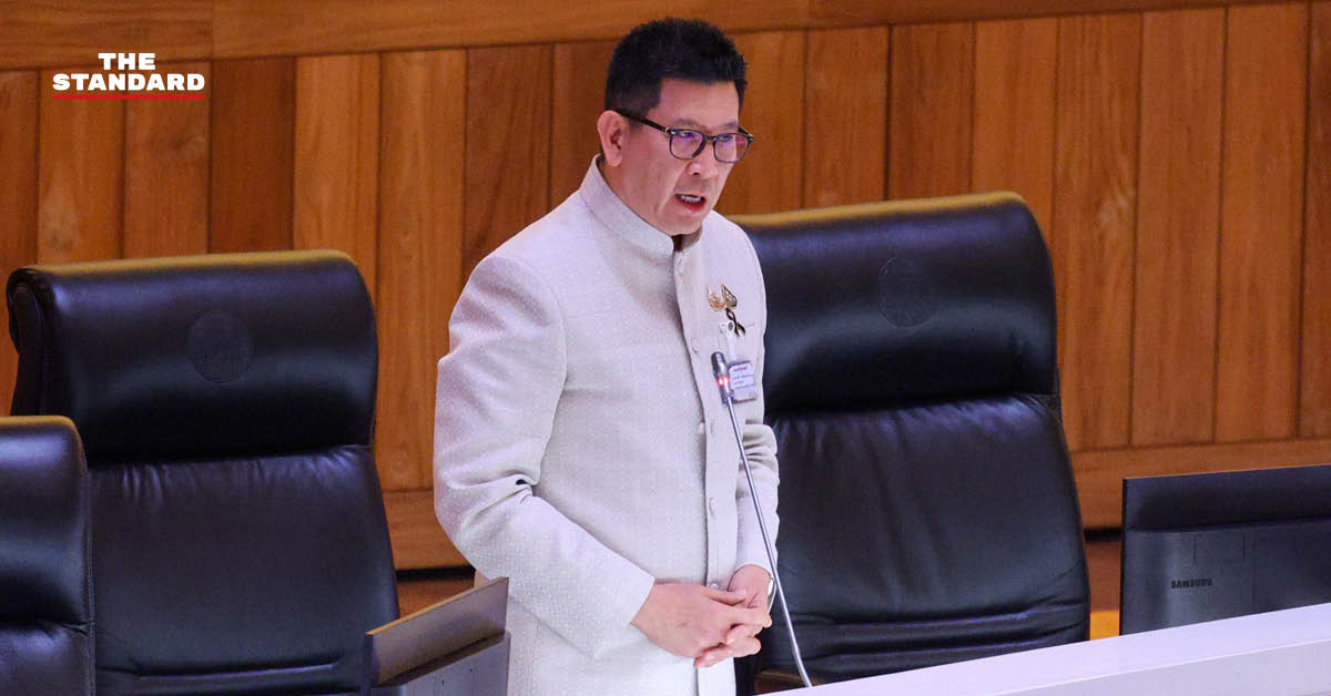 ภาพประกอบข่าว เอกนิติ นิติทัณฑ์ประภาศ ชี้แจงนโยบายต่อรัฐสภา ระบุหมดยุคน้ำมันราคาถูก และเหตุผลไม่ใช้ภาษีสรรพสามิตอุ้มราคาน้ำมัน