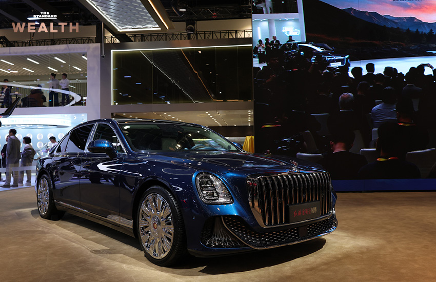 ภาพบรรยากาศบูธ HONGQI แบรนด์รถหรูของจีนภายในงาน Auto China 2026 เตรียมเปิดตัวในไทย 1