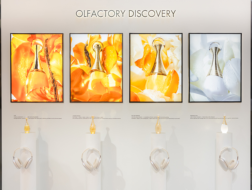 ภาพบรรยากาศป๊อปอัพ J’ADORE ของ DIOR ที่ ICONSIAM 6