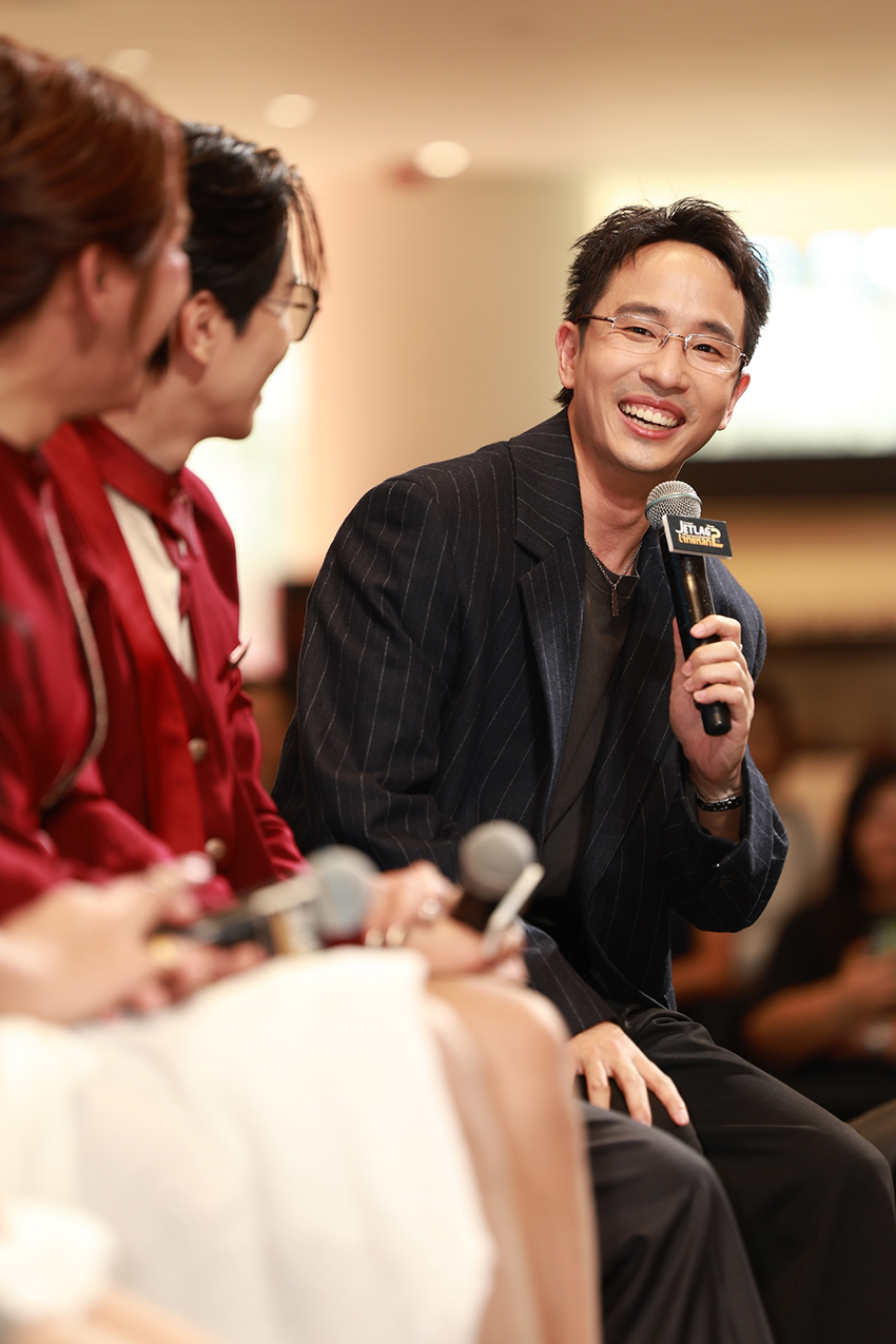 ภาพบรรยากาศงานแถลงข่าวเปิดตัวซีรีส์ซิตคอม เจ๊ทแหลก 2 ซีซัน 2 ณ สยามพารากอน พร้อมทัพนักแสดงและทีมงาน 8